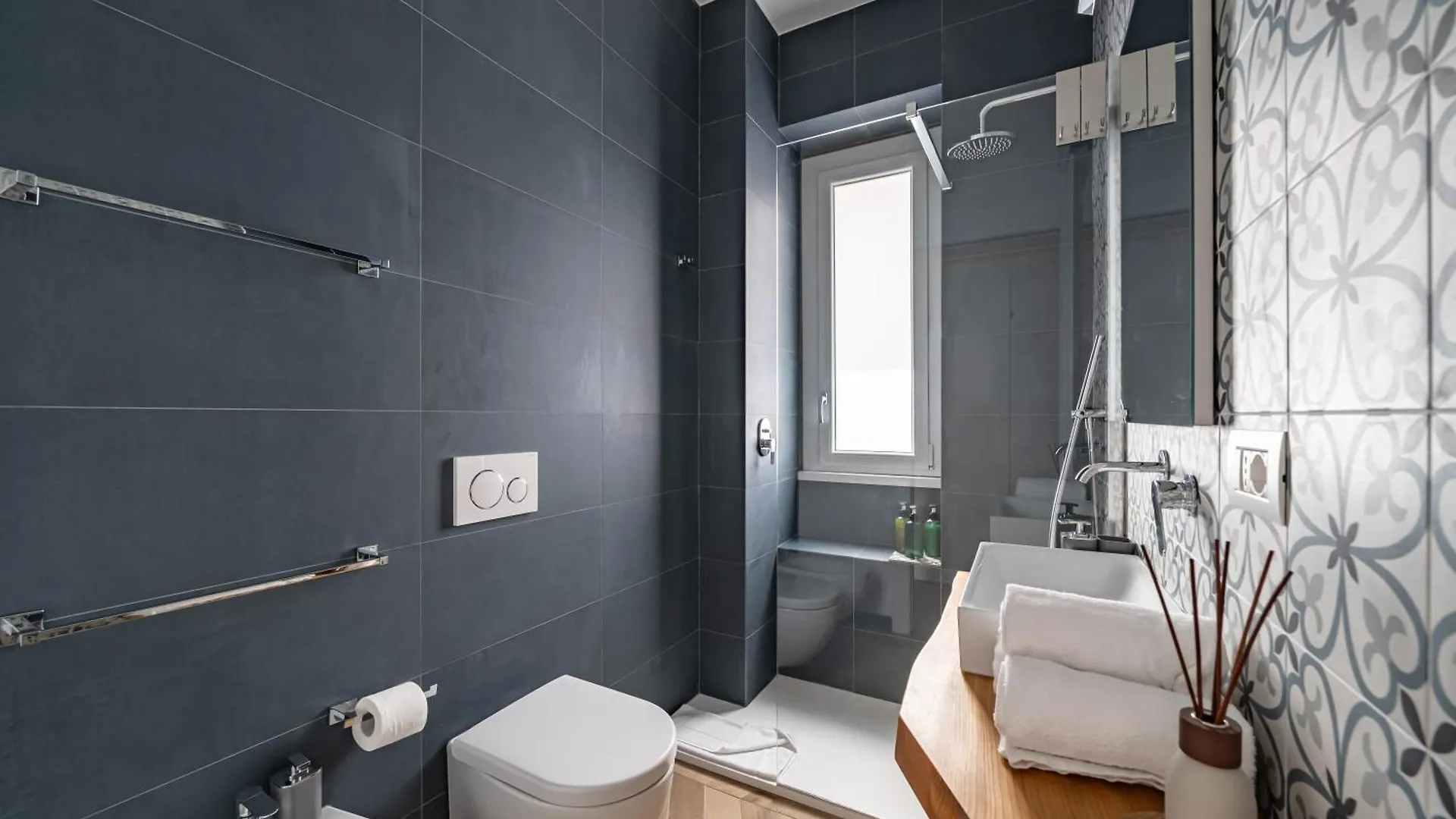 Milanofierapartments Colonna 0*, Milan