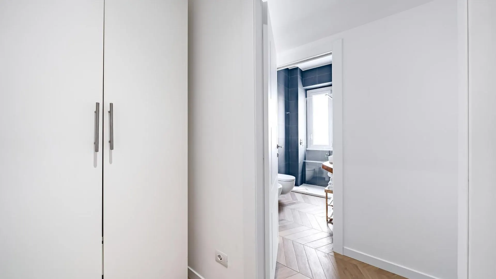 Milanofierapartments Colonna 0*, Milan Italy